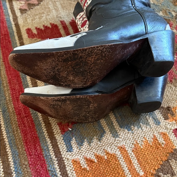 Corral Black and White Skull Heeled Boots - Picture 9 of 9